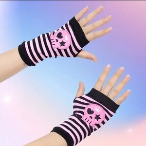 Fingerless Embroided Skull Striped Gloves